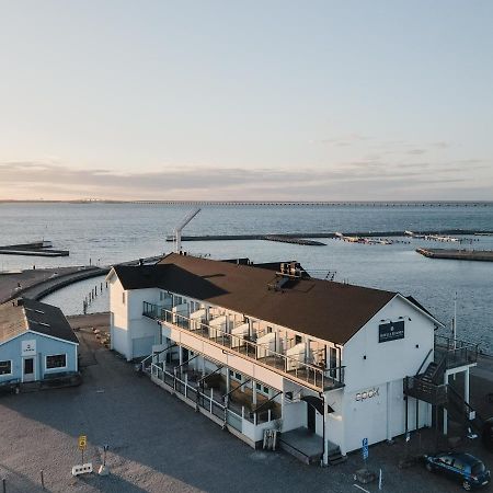 Hotell Hamnen แฟร์เยสตาเดน ภายนอก รูปภาพ