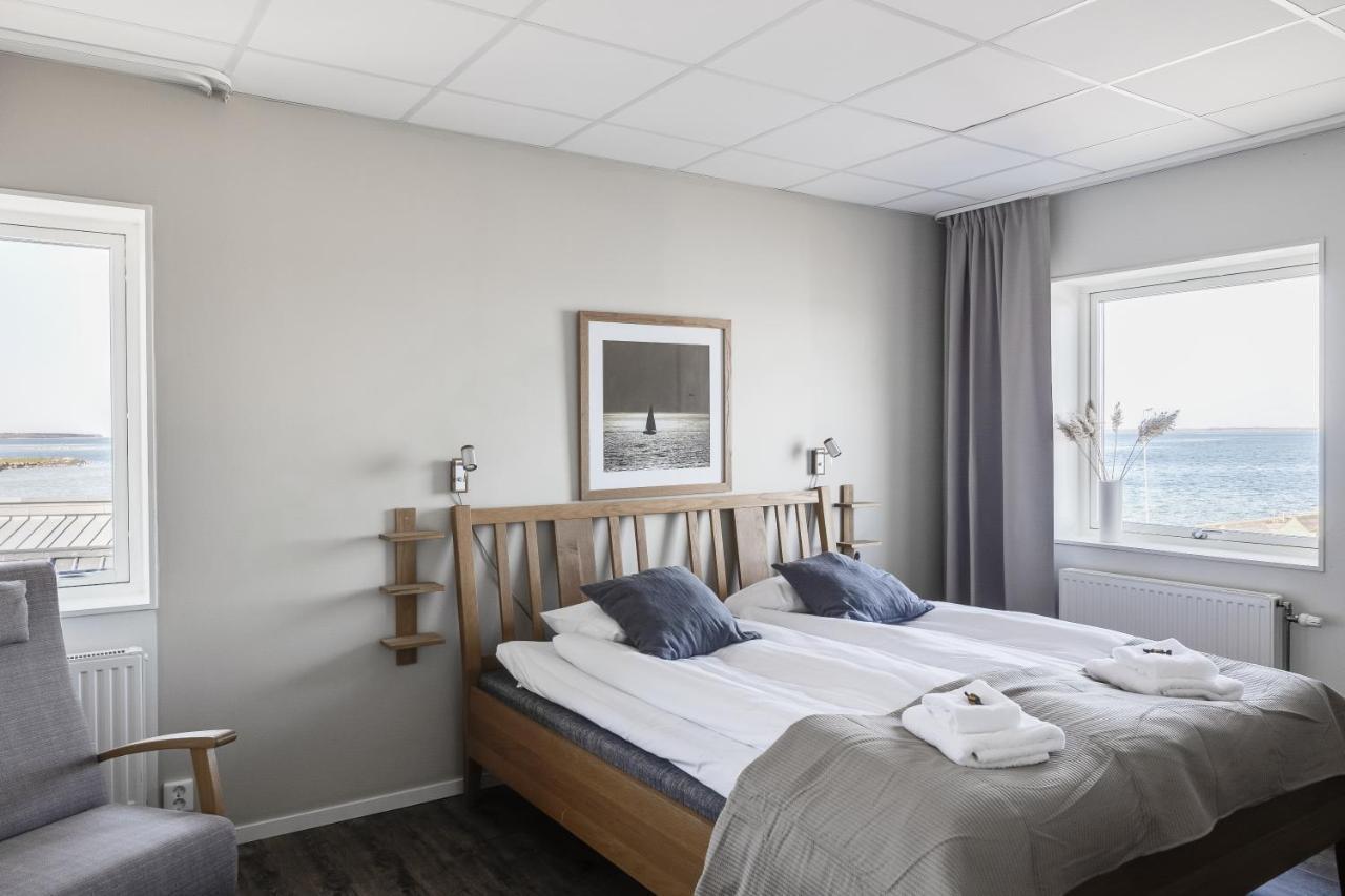 Hotell Hamnen แฟร์เยสตาเดน ภายนอก รูปภาพ